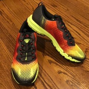 Never Worn Men’s Reebok Sneakers Size 11